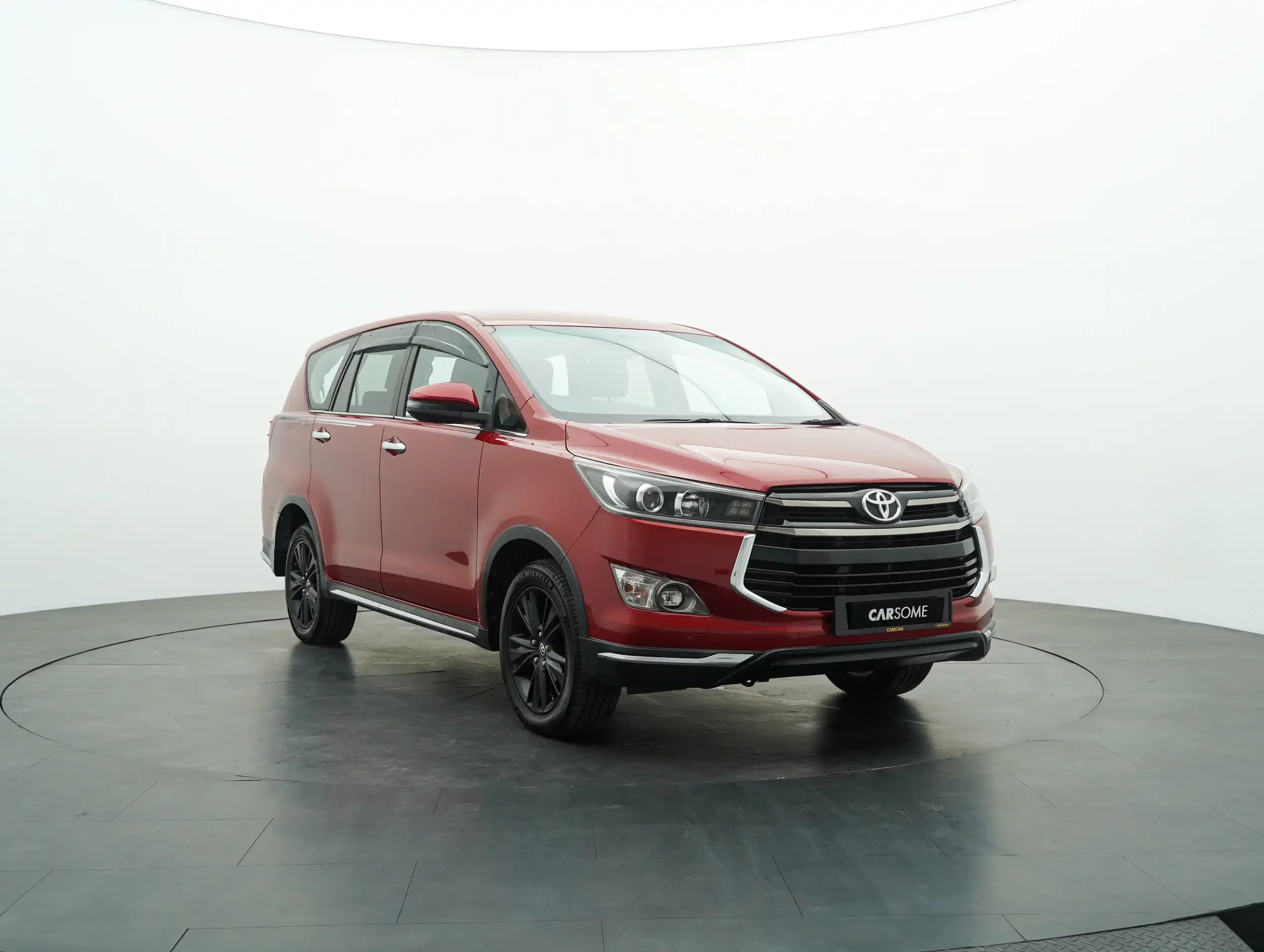 kereta mpv terbaik - toyota innova terpakai carsome