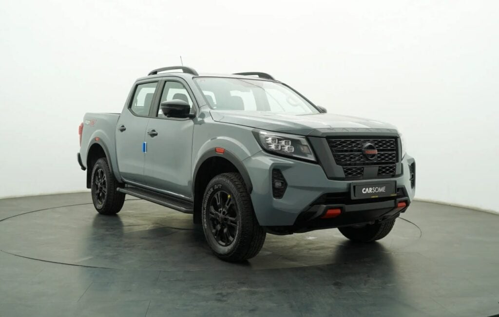 Nissan Navara PRO-4X on CARSOME