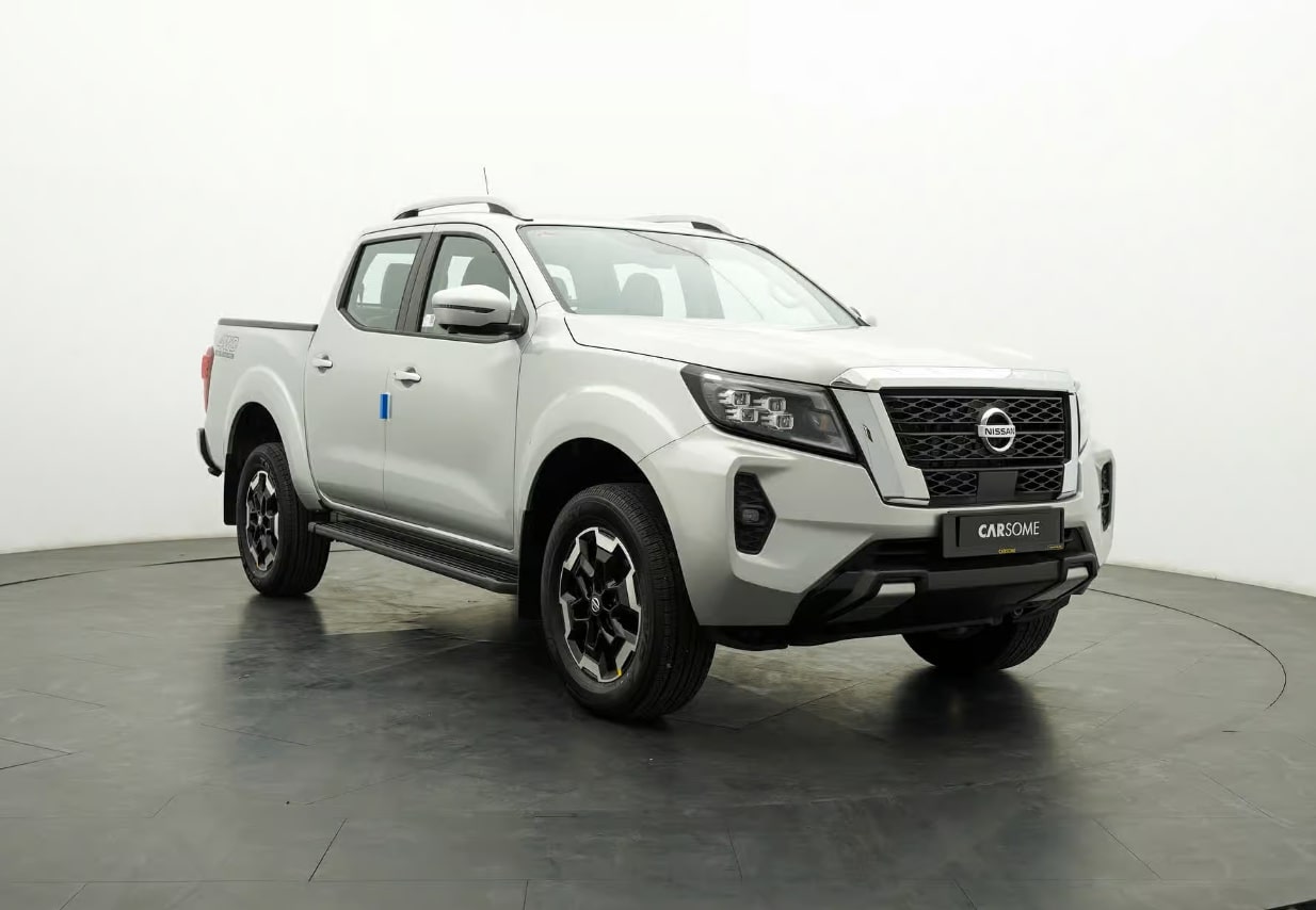 Nissan Navara VL on CARSOME