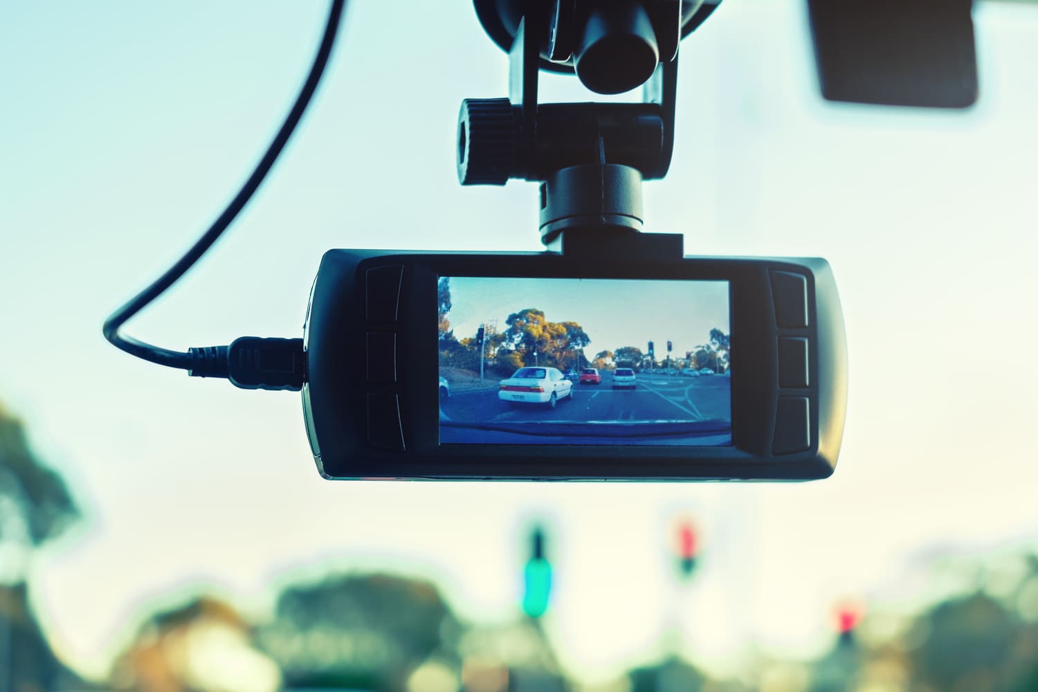 Best Dash Cams in Malaysia: 6 Budget Friendly Options