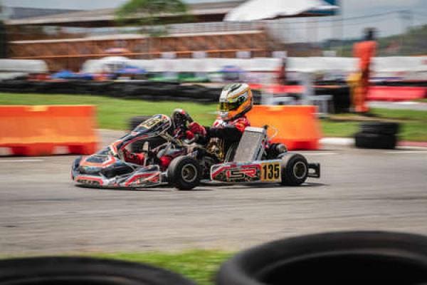 Go Kart Racing Near Me [Locator Map + Guide + FAQ]