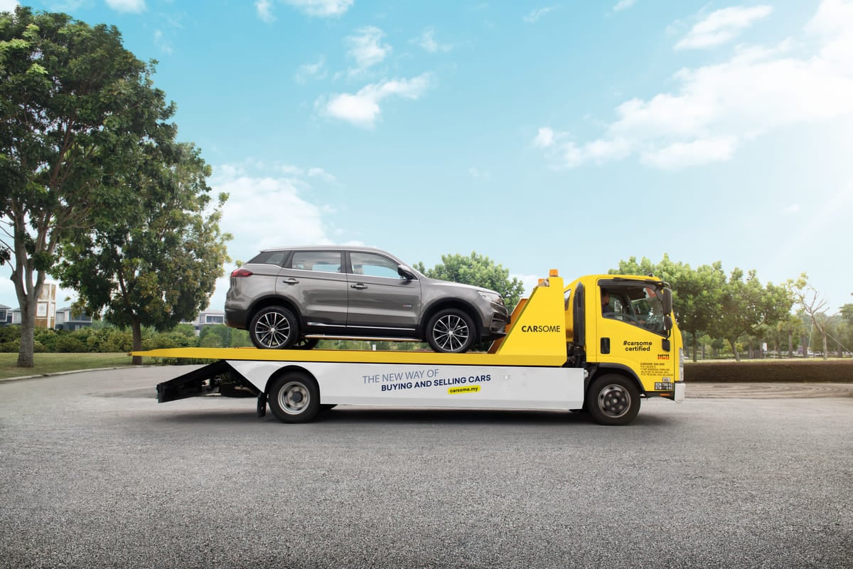 pengalaman beli kereta terpakai, car on top of low loader