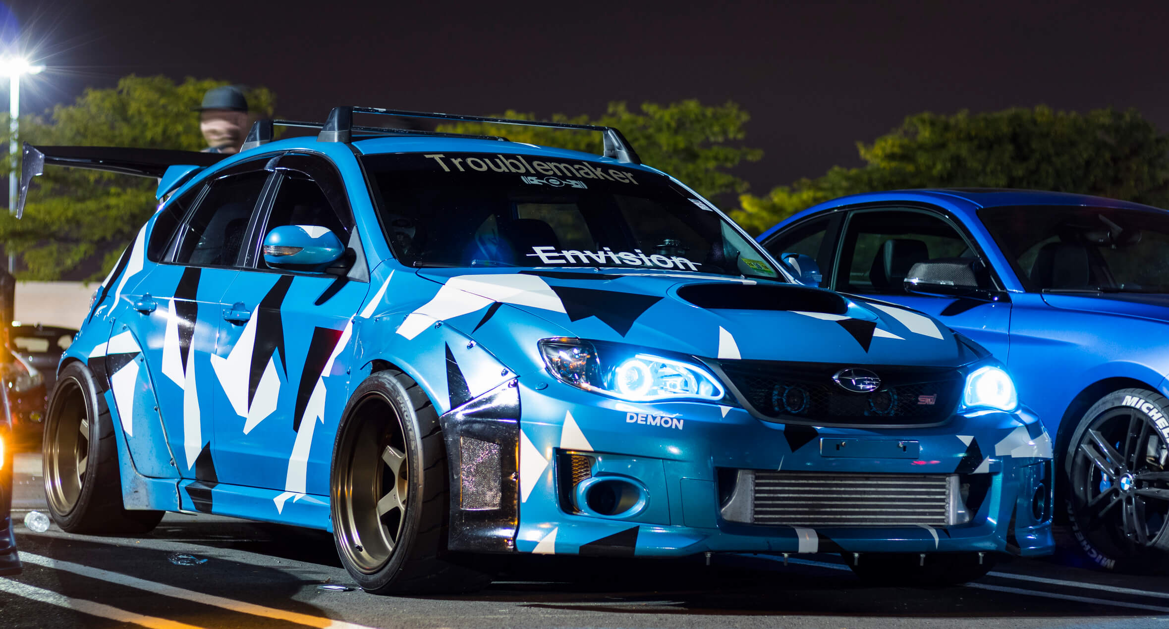 modify moderately la